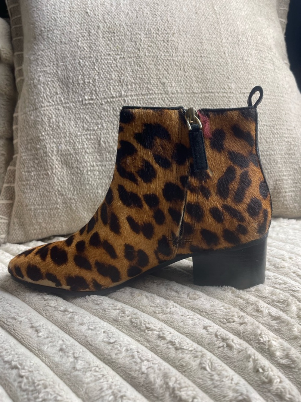 Talbots Leopard-Print Haircalf Ankle Booties in Brown & Black Size 5.5 - Picture 5 of 8
